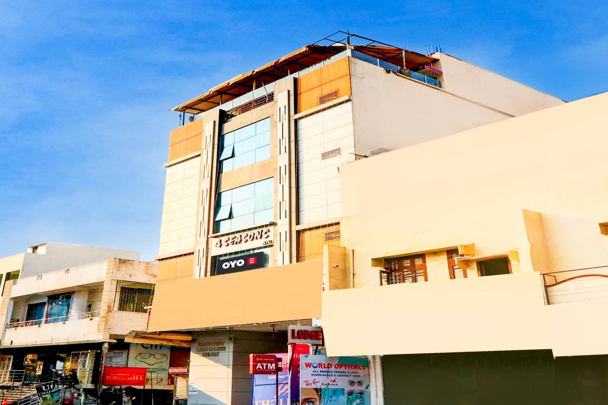 Hotel O Moon Light Nizamabad Extérieur photo