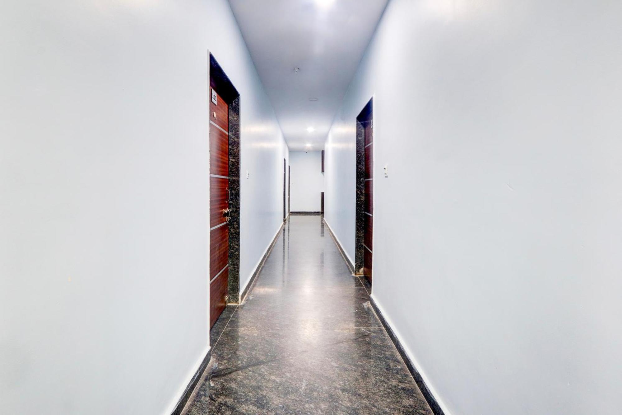 Hotel O Moon Light Nizamabad Extérieur photo