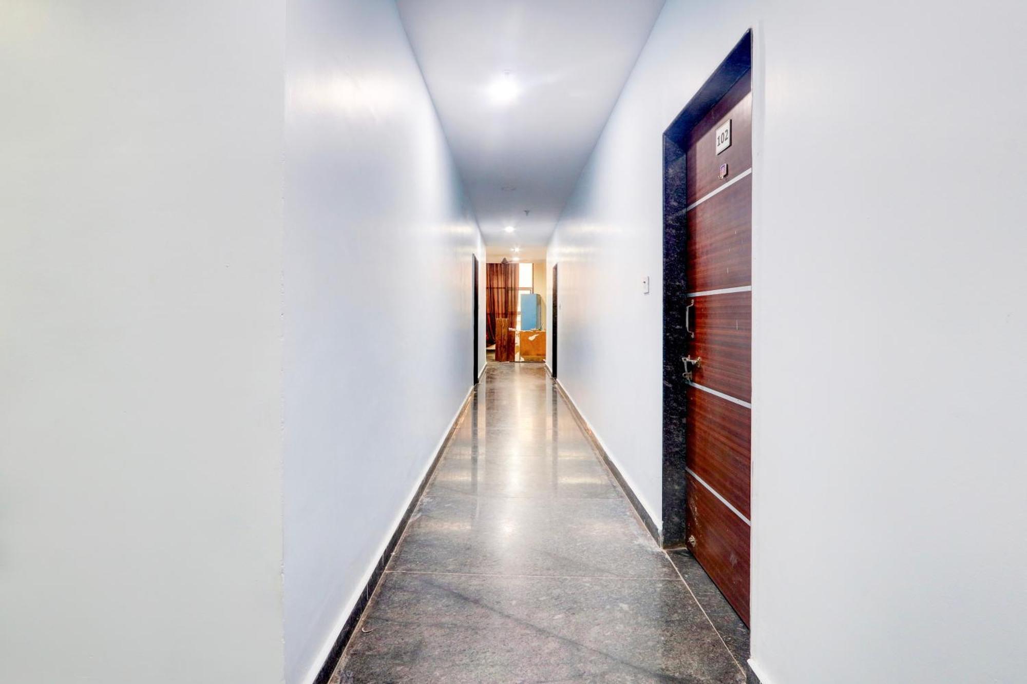 Hotel O Moon Light Nizamabad Extérieur photo